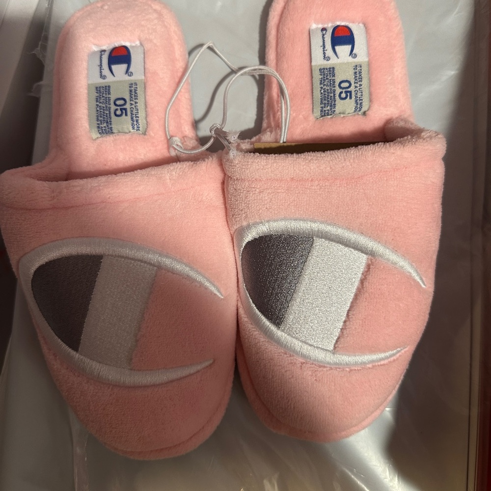 Champion Sleepover Pink Slippers Big kid size 4-7